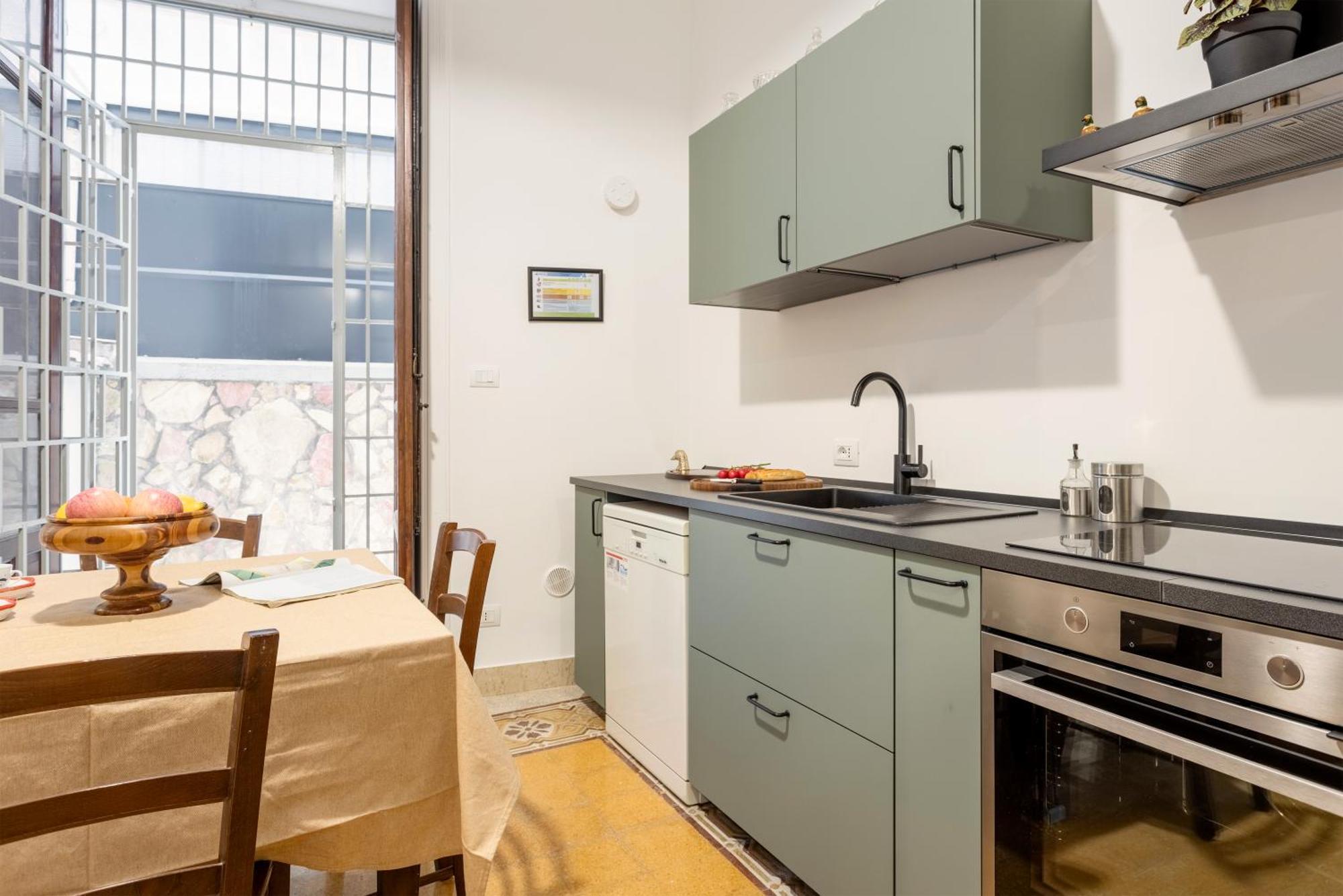 Cicco'S Home - Holidays Apartment Palermo Eksteriør billede